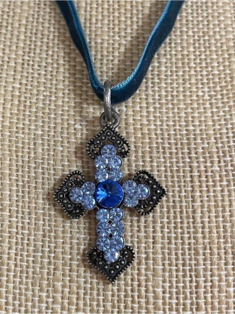 Vintage Blue Gemstone Pendant Cross Velvet Ribbon Choker - Picture 3 of 8